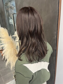 ガルボヘアー 桟橋店(garbo hair) ラベンダーグレージュ　艶カラー　大人女子　ゆる巻き