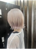 切りっぱなしホワイトピンクミルクティー