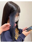 イヤリングカラー×ネイビー