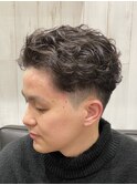 刈り上げオールバックパーマ