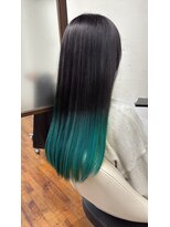 ヘアメイク オレンジトレ(Hair Make ORANGE tre)&nbsp;裾カラー  黒＆緑