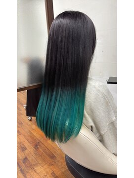 裾カラー  黒＆緑