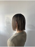 レディース　ミディアム　ハイライト　グレージュ　イルミナ