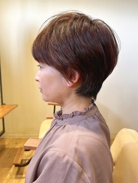 ヘアー ドレッサー パワードール(Hair Dresser) 50代、軽やかショート