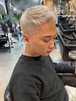 men’s salon ALBA 八王子駅前【men’s/メンズサロン】【9月1日OPEN（予定）】&nbsp;ハイトーンホワイトゴールド/スキンフェード/アップバング
