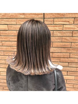 ウル(Ulu) バックコーミングバレイヤージュ