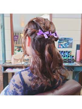 アフレッシュヘアー(afresh hair) ハーフアップ