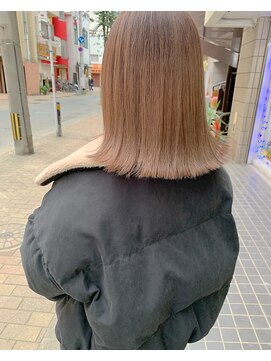 ロクス(Locus) 【ブリーチ×ペールピンクベージュ】