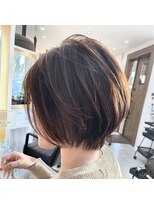 フゥカ 類家店(fuka)&nbsp;八戸 ふんわり 丸み ショートボブ 20代 30代 40代 50代