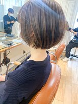 ネオリーブエム(Neolive em;)&nbsp;丸みのあるショートスタイル