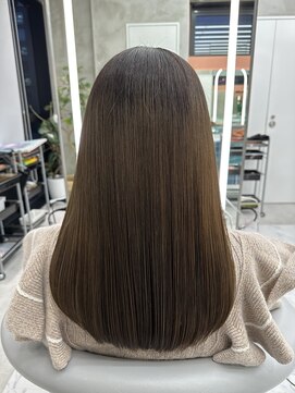 ロンドルーチェ 心斎橋(Lond luce) ダークアッシュ/ミディアムレイヤーカット［髪質改善/縮毛矯正］