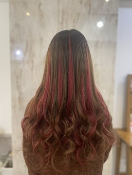 ラビス(Lovis) ミディアム/暗めカラー/デザインカラー/フェイスフレーミング