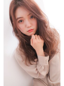 ウォークヘアーリリィ(Walk hair lily) 小顔ラフウェーブ×スモーキーピンク