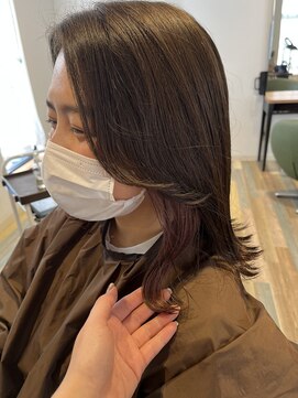 ヘアースパリゾート リアン 燕三条店(Lien) インナーピンク 赤み消しブラウン