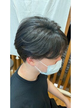 ヘアバースト(Hair Vast) センターパート