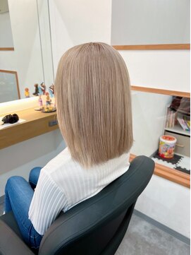 ヘアーテラス エム(hair terrace M) 【髪質改善】【トリートメント】【ショート】【白髪ぼかし】