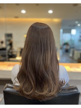 アージェガーデン(AGEE GARDEN) ブラウンベージュ