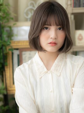 カバーヘア ブリス 大宮西口(COVER HAIR bliss) ミルクティーアッシュぱっつん前髪丸みボブc5大宮20代30代40代