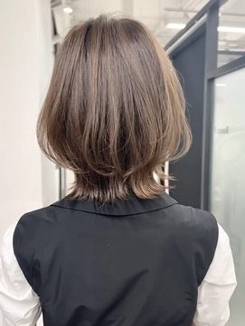 ダブルトーキョー シブヤ(W-TOKYO SHIBUYA) バックスタイルもキレイなウルフカット　ウルフ　ネオウルフ