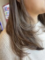 ビスポーク(BESPOKE)&nbsp;脱白髪染めハイライトカラーオトナハイライト