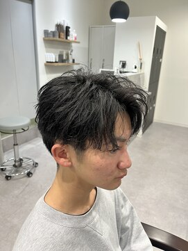 ステアーズ(Stairs) アップバングスタイル