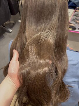 ディライト(Delight) 透け感ブラウン/ブリーチ