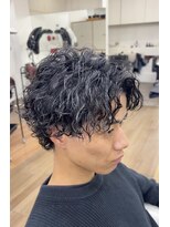 オーシャントーキョー 大阪(OCEAN TOKYO)&nbsp;シャドウパーマ波巻きパーマツーブロック無造作マッシュ