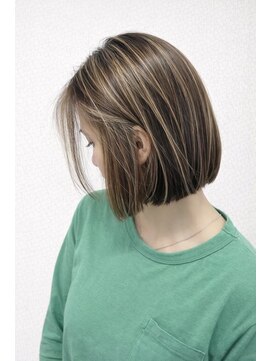 ウル(ulu) ハイライト 名東区 ボブ レイヤー ロング 白髪ぼかし