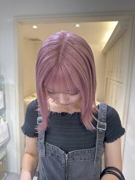 melt.tokyo【メルトトウキョウ】【4月中旬NEW OPEN(予定)】 インナーカラー/トリートメント/デザインカラー/ペールピンク