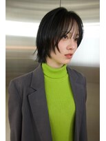 イェン(Yen.) レイヤーボブウルフボブブルーブラック就活カラー