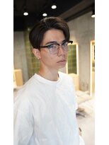 メイキー メンズ 本厚木(MA-IKI)&nbsp;刈り上げツーブロックアップバングショートメンズヘア