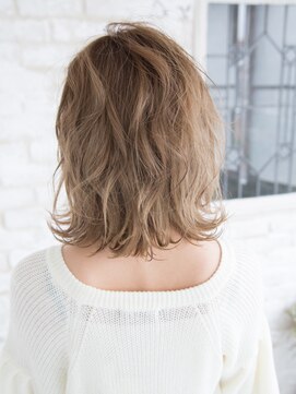 アイディーズ(IDs) ハイトーンウェーブミディ【IDs/聖蹟桜ヶ丘】