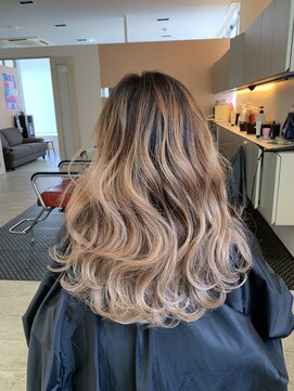 オハナ(OHANA) パールミルクティーバレイヤージュ