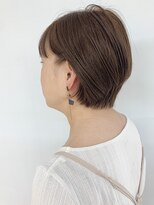 クオリス 上板橋店(QUALIS) 耳掛けショート/ボブ/ショートヘア/オリーブグレージュ/艶感