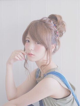 オジコロジ(ojiko.roji) ☆月曜日営業ojiko☆ゆるカジお団子アレンジ