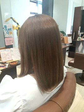 アンティカ(ANTICA) ハニーベージュカラー