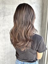 ハグ 横浜(HUG)&nbsp;ナチュラルバレイヤージュ☆