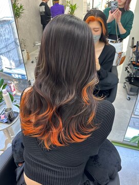 アルドーレ(Ardore) 個性的スタイル☆レイヤーカット×裾カラー☆