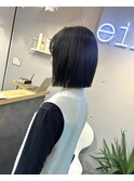 切りっぱなしミニボブ