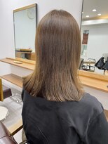 ランプ(Lamp)&nbsp;くびレイヤーグレーベージュニュアンスカラー白髪染め白髪ぼかし