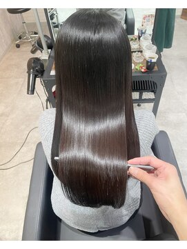 ジーナ 博多(Zina) 縮毛矯正×髪質トリートメント