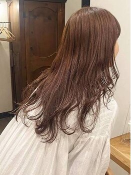 ヘアーサロン ロール 調布(hair salon role)の写真/一人のスタイリストが担当♪マンツーマンで丁寧に施術してくれるから、髪の悩みも気軽に相談できます。