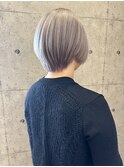 【nanaka】White color