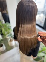 レヴリー(reverie)&nbsp;髪質改善ストレート艶髪40代50代白髪ぼかしカラー白髪ハイライト