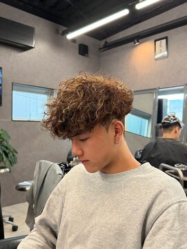 リッチブランドアンドコー(Rich Brand&Co) スパイキーショート　フェード　スペインカール　ルーズパーマ