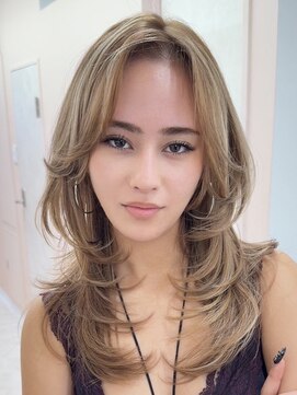 アンダーバーホワイト モデ 富田林店(_WHITE mode) ブリーチハイライト髪質改善ダブルカラーレイヤーカット