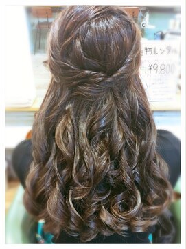 女性専用ヘアセットサロン バロック(BAROQUE) ハーフアップ