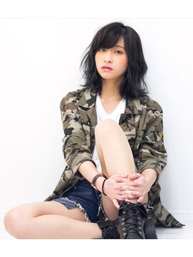 アルターシェリー(aL-ter che'rie) 「オススメ大人レイヤー」クールカジュアルが好みの方に人気です