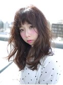 揺らぎ感とちょいギザ前髪が可愛いローレイヤー