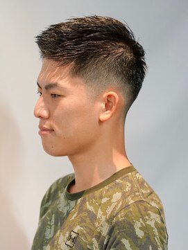 ワンワンオー バーバーショップ 博多店(@110 BARBER SHOP) 好感度 ビジカジツーブロック